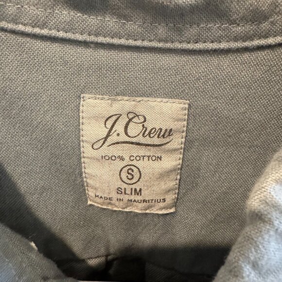 j crew button down - Picture 3 of 3